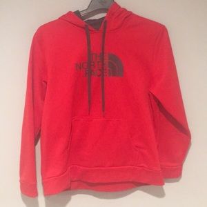North face pullover